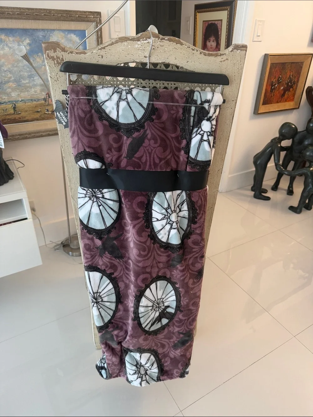 deco Halloween Purple/Black Crows & Mirrors Plush Throw Blanket